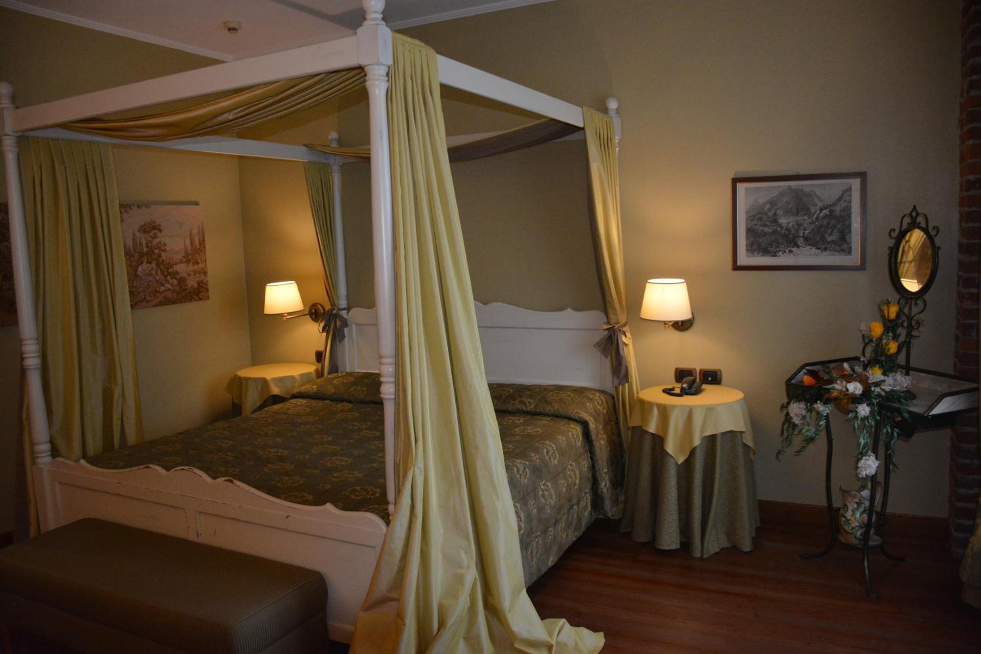 Romantic Hotel Furno San Francesco al Campo Kültér fotó