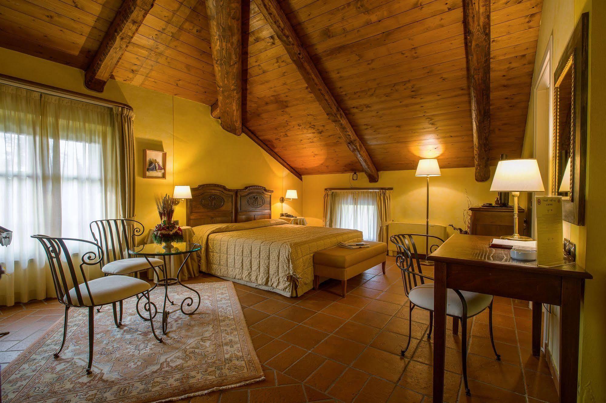 Romantic Hotel Furno San Francesco al Campo Kültér fotó